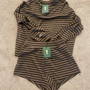 Daily Drills Striped Cotton Long Sleeve and Cotton Shorts | M/L | Mocha + Coco